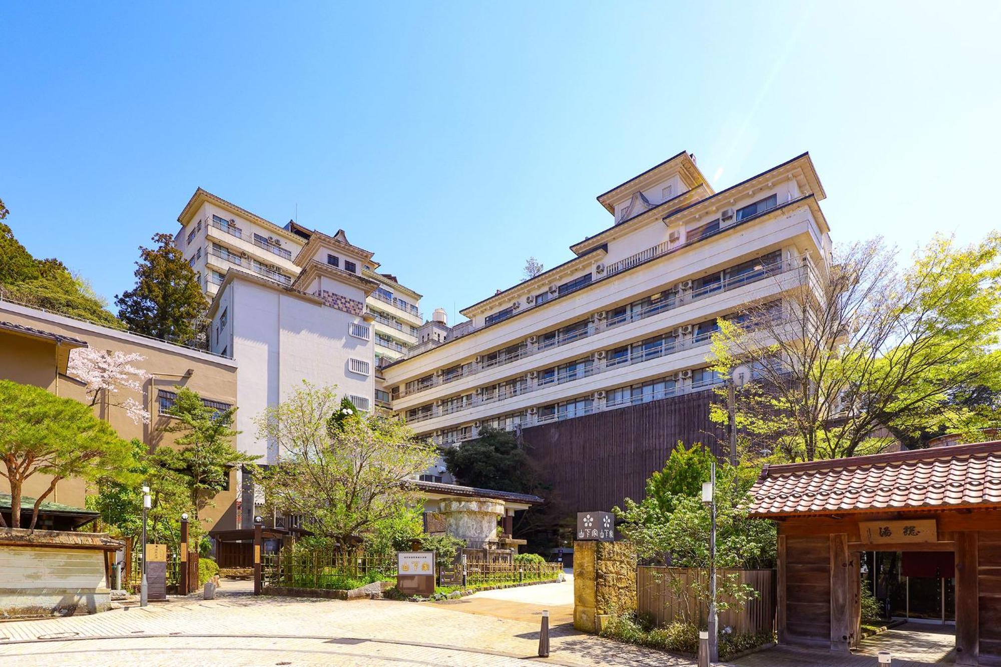 ホテル 大江戸温泉物語 山下家 加賀市 エクステリア 写真