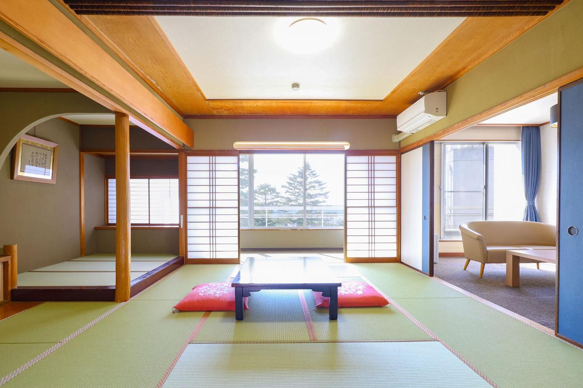 ホテル 大江戸温泉物語 山下家 加賀市 エクステリア 写真