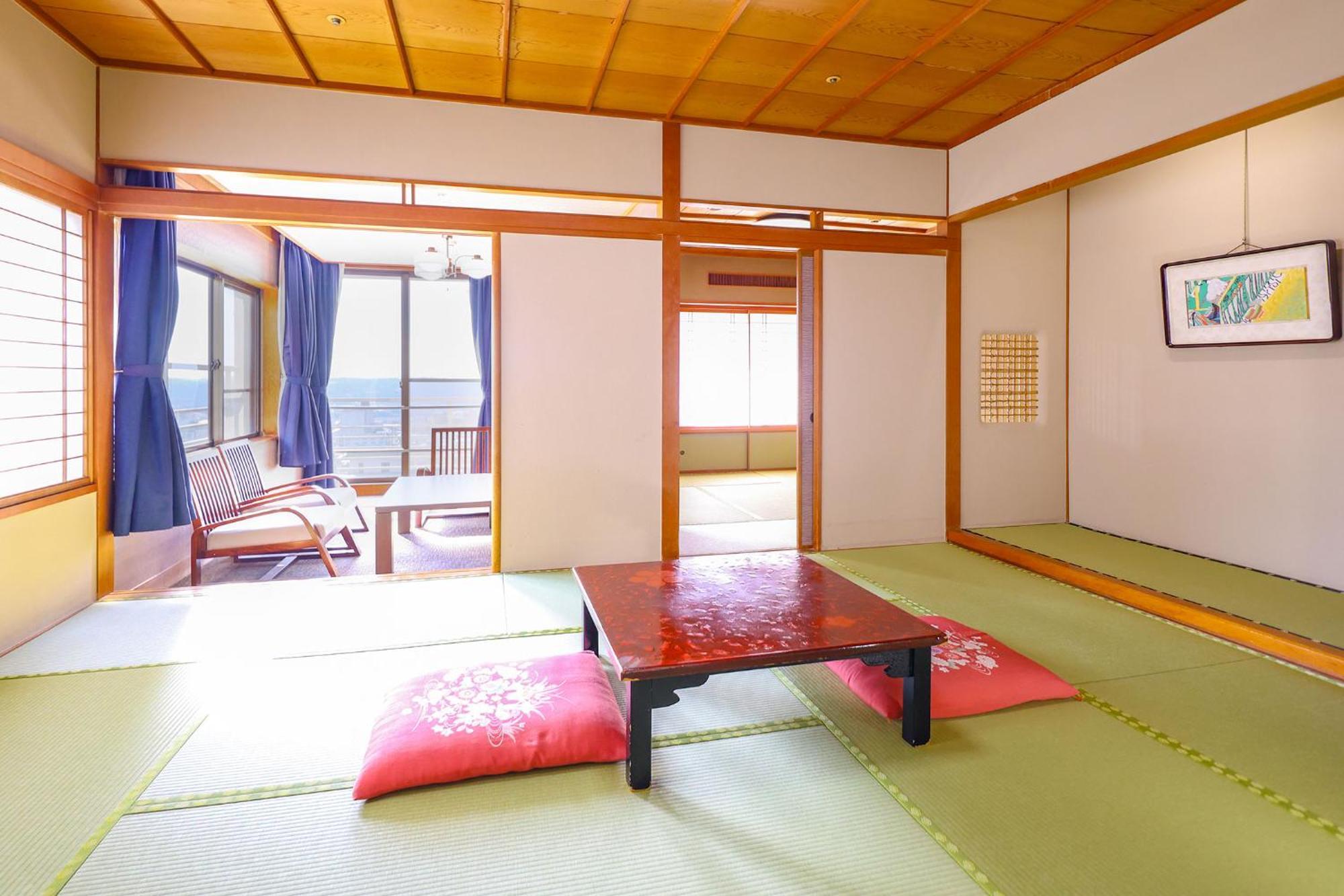 ホテル 大江戸温泉物語 山下家 加賀市 エクステリア 写真